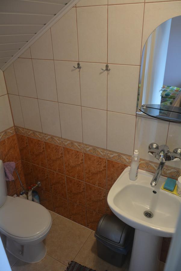 Guesthouse "Nakvyne Pas Zveja" Purvynes Street Нида Экстерьер фото