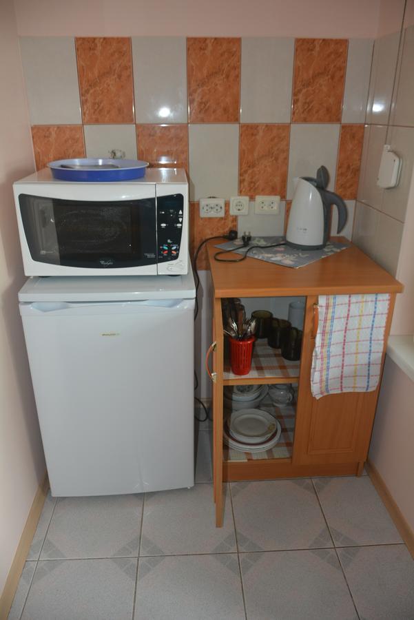 Guesthouse "Nakvyne Pas Zveja" Purvynes Street Нида Экстерьер фото
