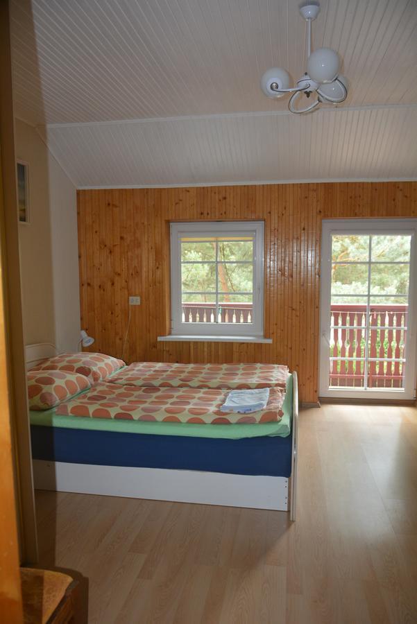 Guesthouse "Nakvyne Pas Zveja" Purvynes Street Нида Экстерьер фото